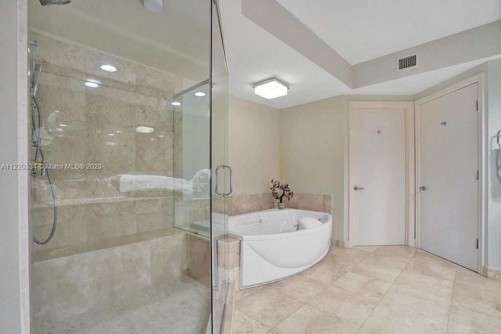 3201 183rd St, Aventura, FL, 33160 United States, 2 Bedrooms Bedrooms, ,3 BathroomsBathrooms,Residential,For Sale,183rd St,A11220334