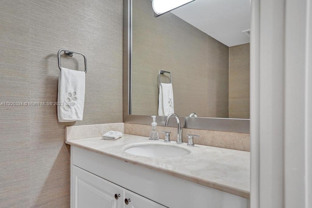 3201 183rd St, Aventura, FL, 33160 United States, 2 Bedrooms Bedrooms, ,3 BathroomsBathrooms,Residential,For Sale,183rd St,A11220334