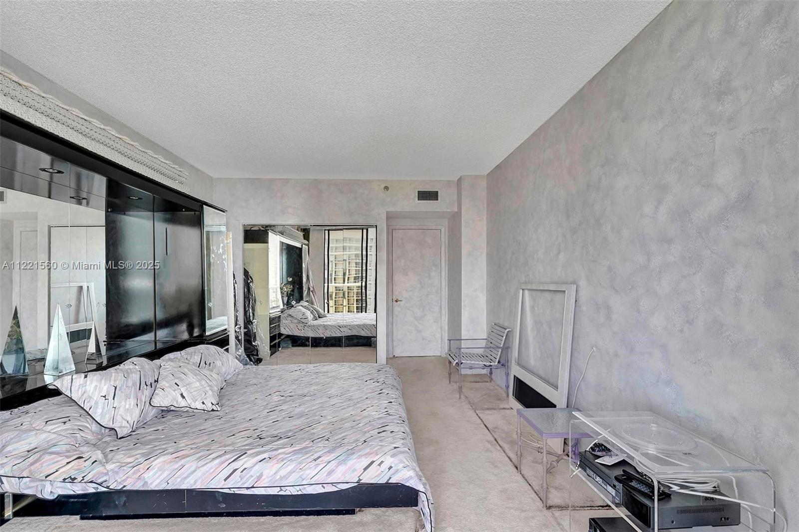 20281 Country Club Dr, Aventura, FL, 33180 United States, 2 Bedrooms Bedrooms, ,2 BathroomsBathrooms,Residential,For Sale,Country Club Dr,A11221560