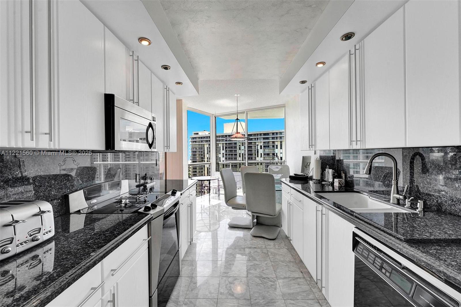 20281 Country Club Dr, Aventura, FL, 33180 United States, 2 Bedrooms Bedrooms, ,2 BathroomsBathrooms,Residential,For Sale,Country Club Dr,A11221560