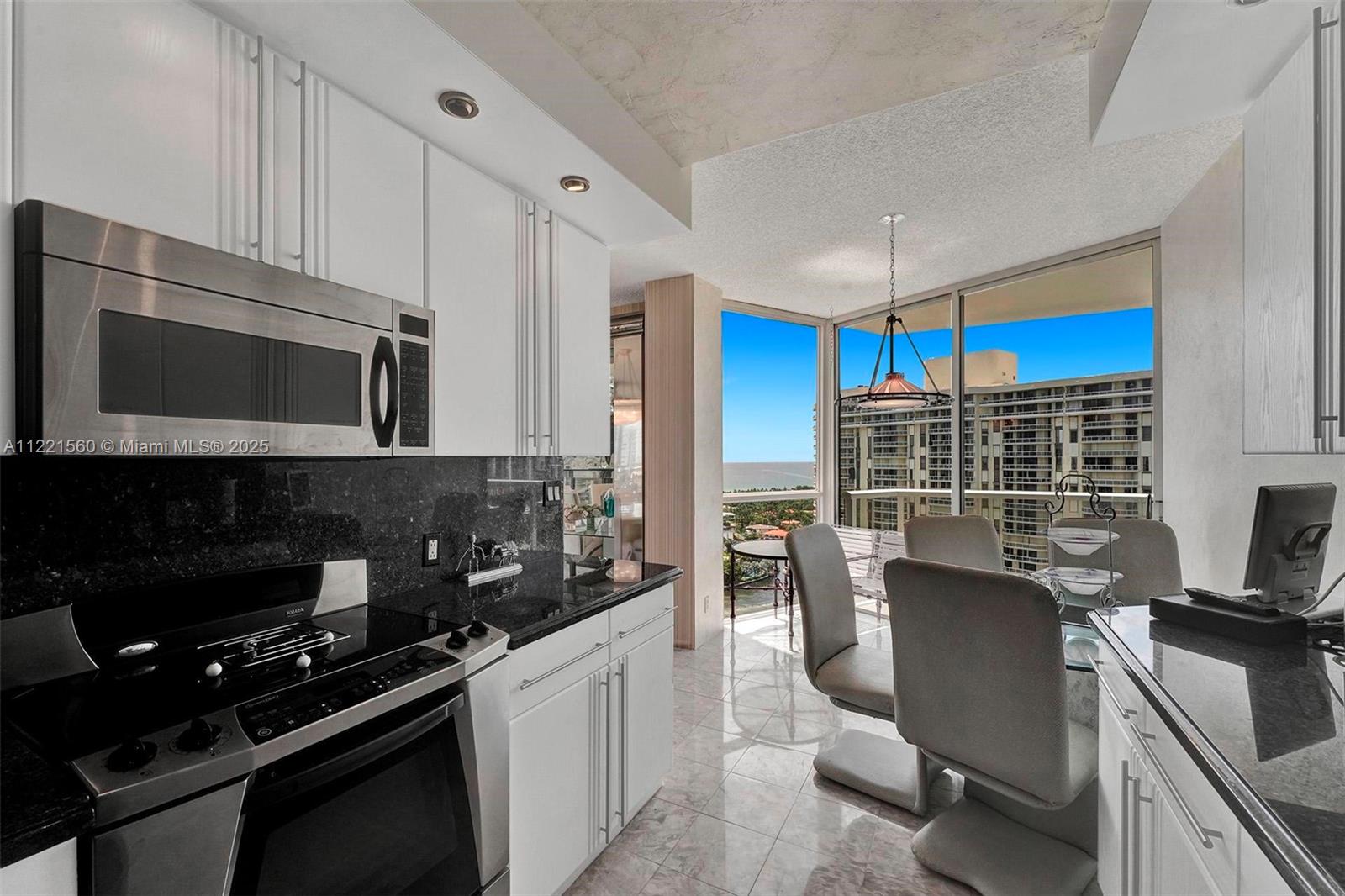 20281 Country Club Dr, Aventura, FL, 33180 United States, 2 Bedrooms Bedrooms, ,2 BathroomsBathrooms,Residential,For Sale,Country Club Dr,A11221560