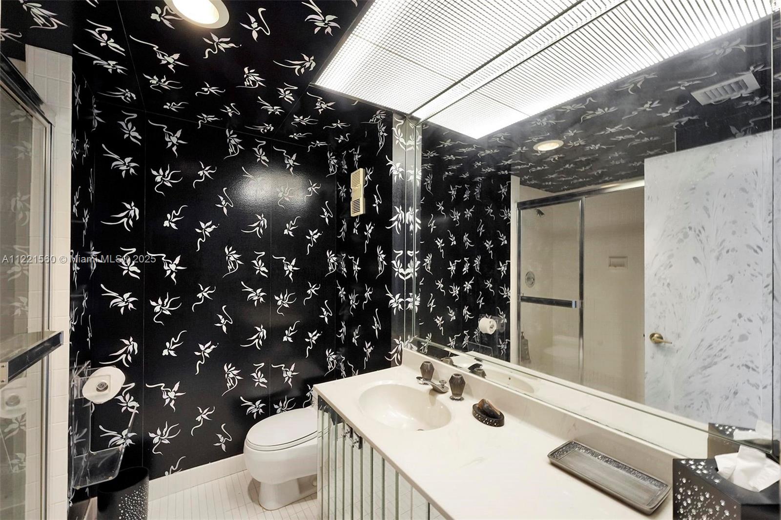 20281 Country Club Dr, Aventura, FL, 33180 United States, 2 Bedrooms Bedrooms, ,2 BathroomsBathrooms,Residential,For Sale,Country Club Dr,A11221560