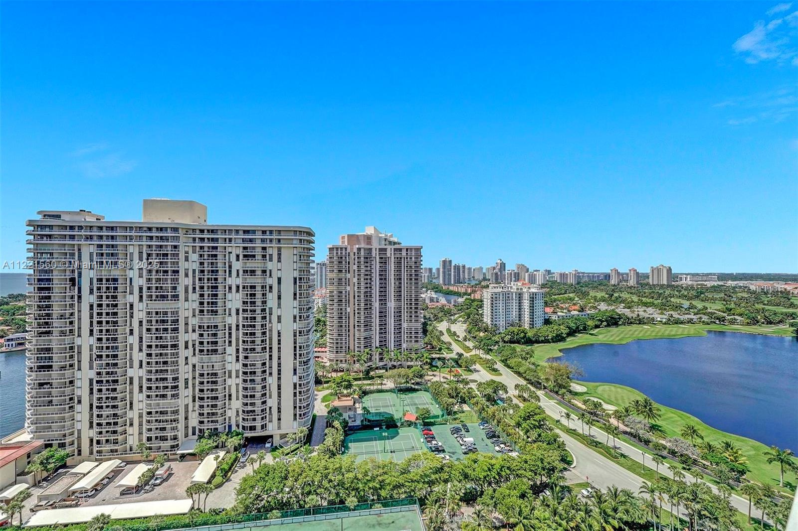 20281 Country Club Dr, Aventura, FL, 33180 United States, 2 Bedrooms Bedrooms, ,2 BathroomsBathrooms,Residential,For Sale,Country Club Dr,A11221560