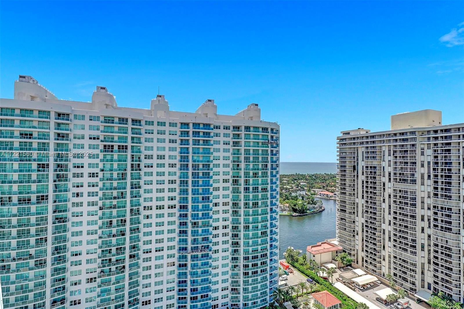 20281 Country Club Dr, Aventura, FL, 33180 United States, 2 Bedrooms Bedrooms, ,2 BathroomsBathrooms,Residential,For Sale,Country Club Dr,A11221560