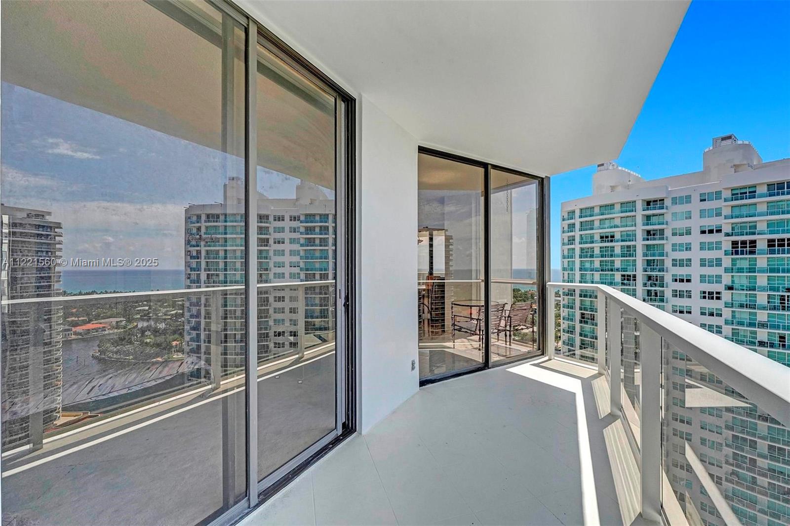 20281 Country Club Dr, Aventura, FL, 33180 United States, 2 Bedrooms Bedrooms, ,2 BathroomsBathrooms,Residential,For Sale,Country Club Dr,A11221560