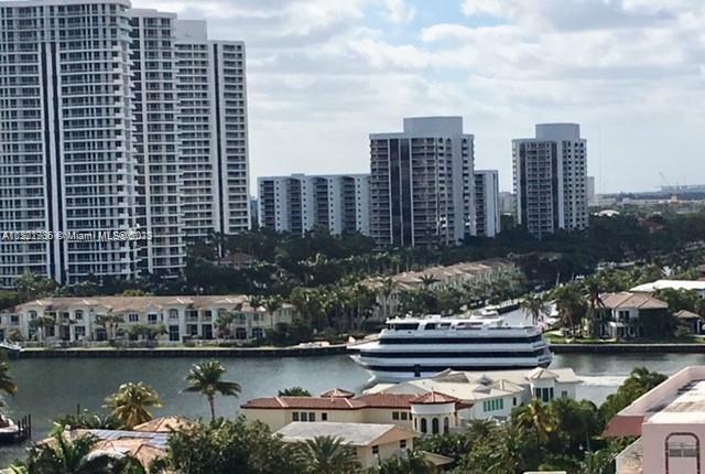3180 S Ocean Dr 1117, Hallandale Beach, Florida 33009, 1 Bedroom Bedrooms, ,1 BathroomBathrooms,Residential,For Sale,3180 S Ocean Dr 1117,A11221736