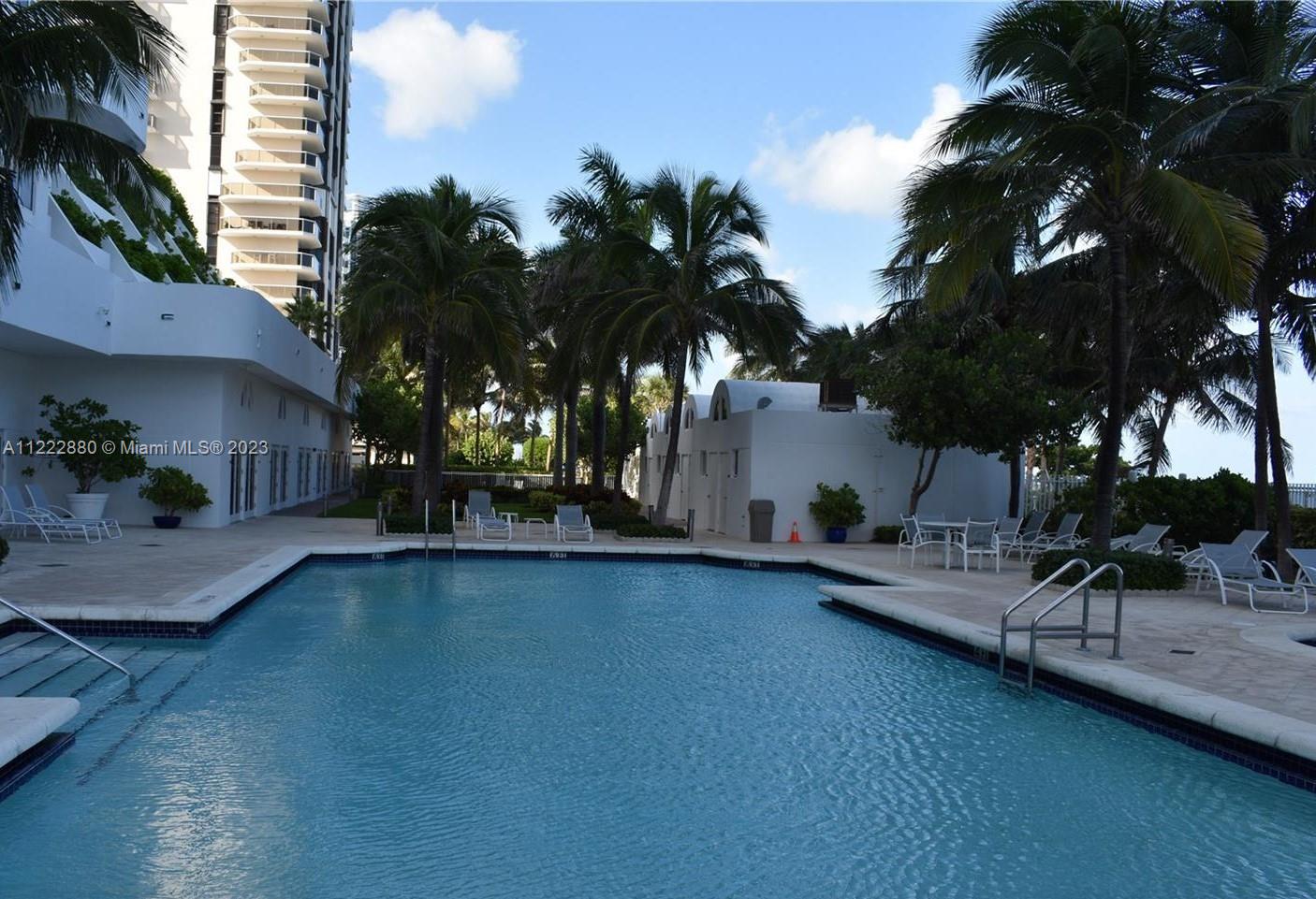 6365 Collins Ave 2310, Miami Beach, Florida 33141, 1 Bedroom Bedrooms, ,1 BathroomBathrooms,Residentiallease,For Rent,6365 Collins Ave 2310,A11222880