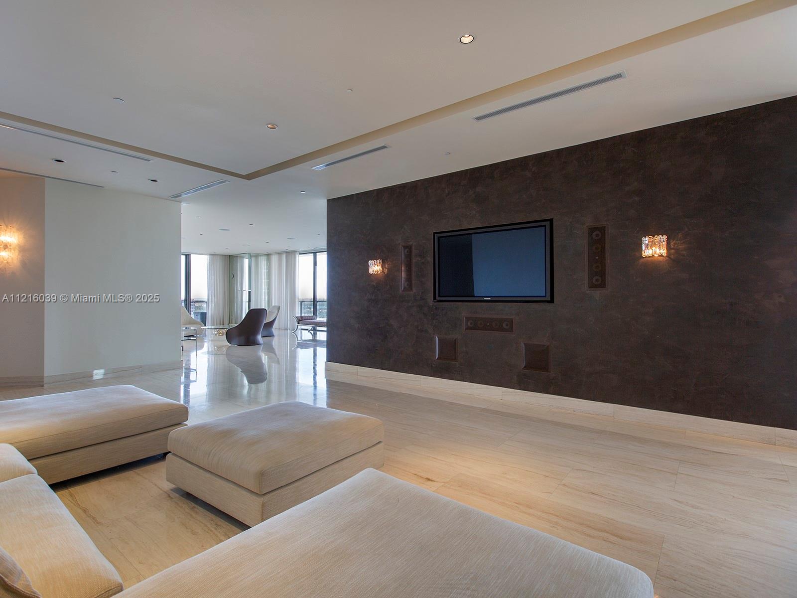 800 Pointe Dr, Miami Beach, FL, 33139 United States, 4 Bedrooms Bedrooms, ,4 BathroomsBathrooms,Residential,For Sale,Pointe Dr,A11216039