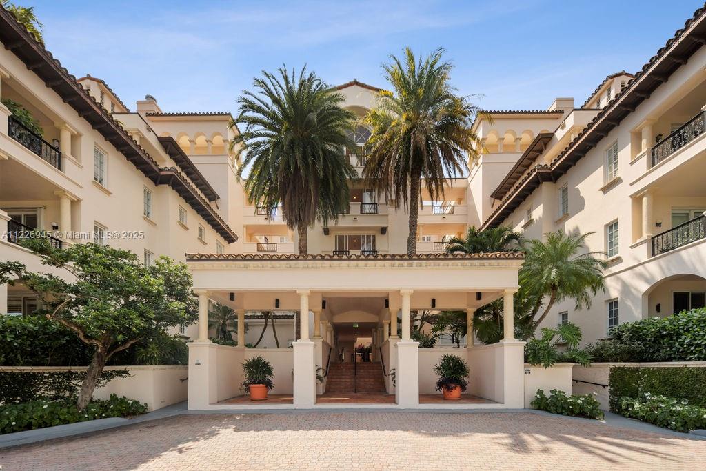 19126 Fisher Island Dr, Miami Beach, FL, 33109 United States, 3 Bedrooms Bedrooms, ,3 BathroomsBathrooms,Residential,For Sale,Fisher Island Dr,A11226945