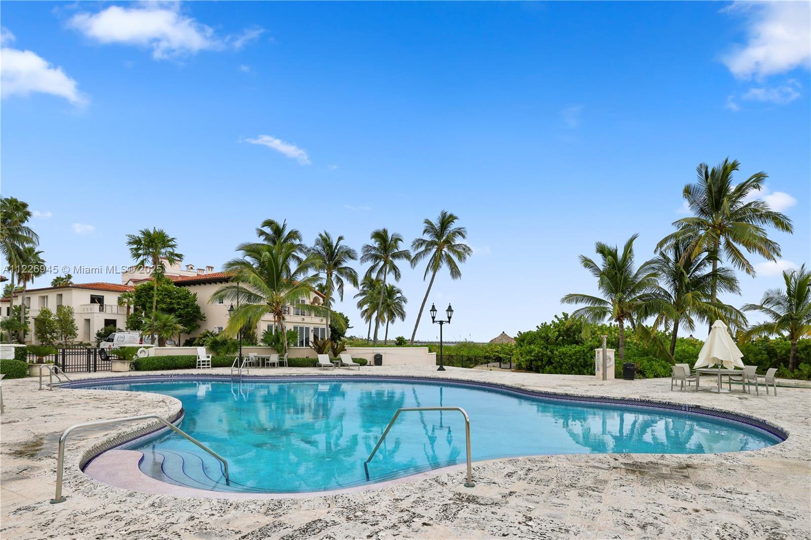 19126 Fisher Island Dr, Miami Beach, FL, 33109 United States, 3 Bedrooms Bedrooms, ,3 BathroomsBathrooms,Residential,For Sale,Fisher Island Dr,A11226945