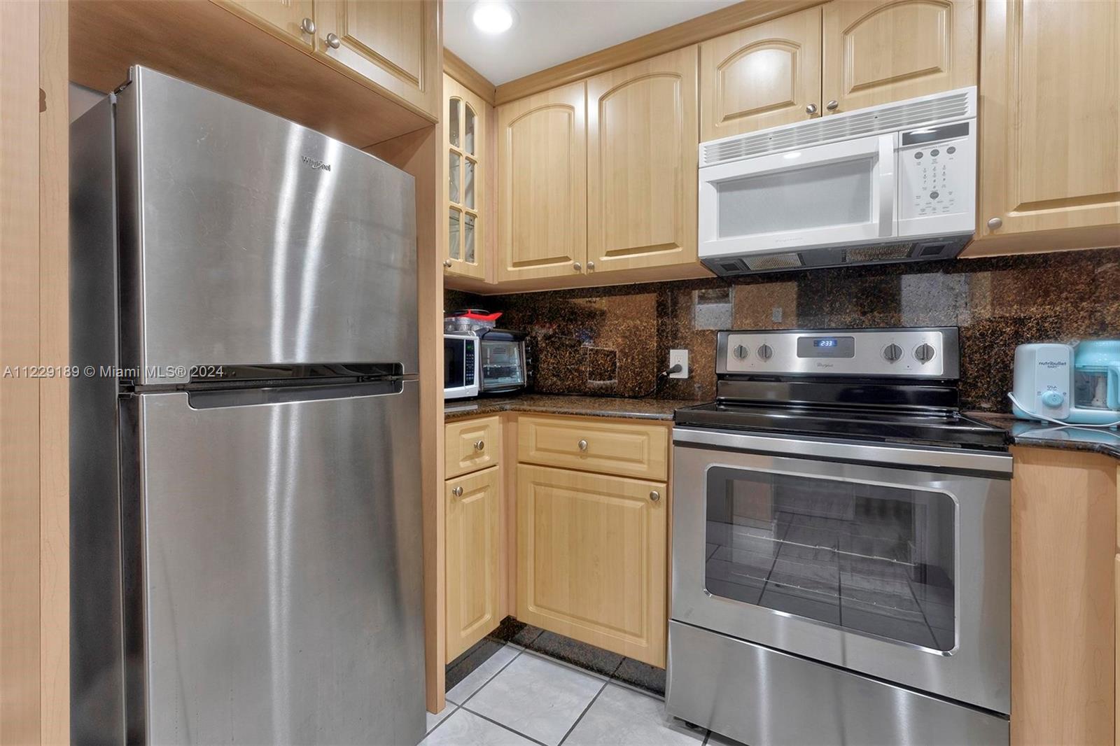 3401 N Country Club Dr 406, Aventura, Florida 33180, 1 Bedroom Bedrooms, ,1 BathroomBathrooms,Residential,For Sale,3401 N Country Club Dr 406,A11229189