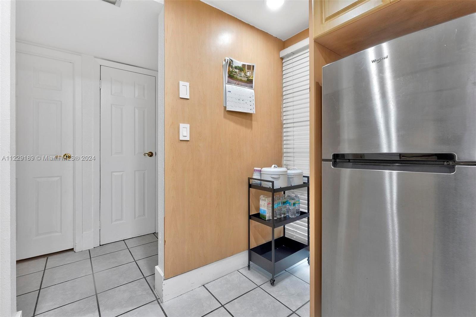 3401 N Country Club Dr 406, Aventura, Florida 33180, 1 Bedroom Bedrooms, ,1 BathroomBathrooms,Residential,For Sale,3401 N Country Club Dr 406,A11229189