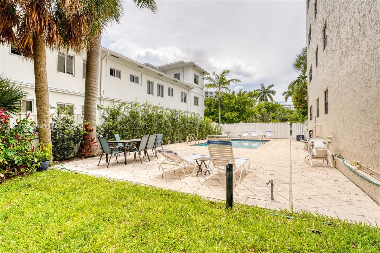 520 Orton Ave, Fort Lauderdale, FL, 33304 United States, 2 Bedrooms Bedrooms, ,2 BathroomsBathrooms,Residential,For Sale,Orton Ave,A11230968