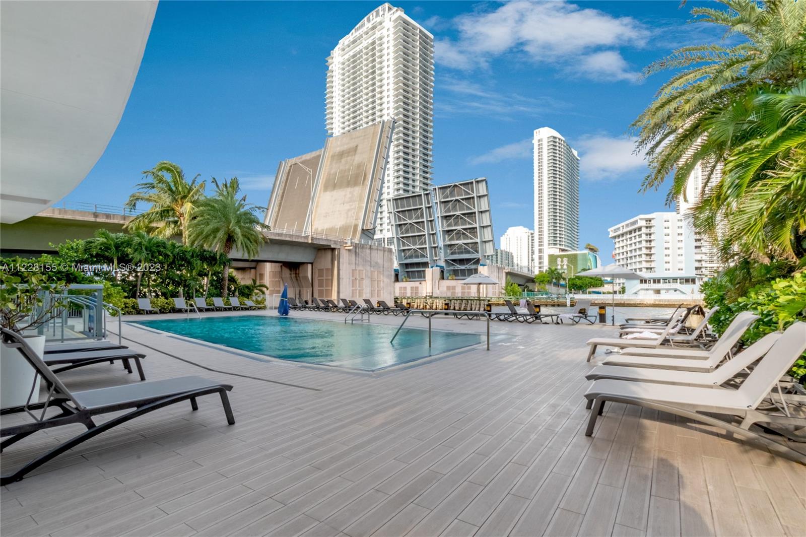 2600 E Hallandale Beach Blvd T1601, Hallandale Beach, Florida 33009, 3 Bedrooms Bedrooms, ,3 BathroomsBathrooms,Residential,For Sale,2600 E Hallandale Beach Blvd T1601,A11228155