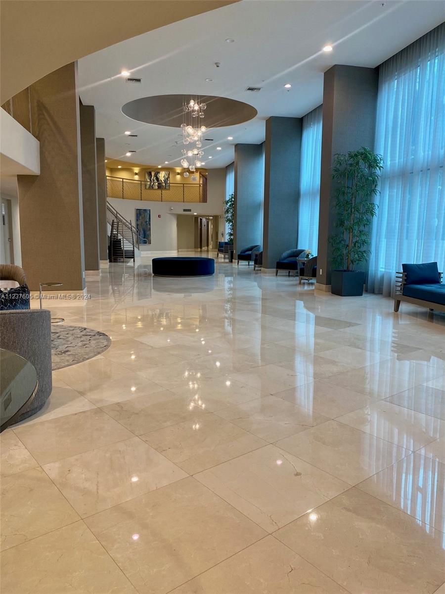 3370 NE 190th St 203, Aventura, Florida 33180, 3 Bedrooms Bedrooms, ,3 BathroomsBathrooms,Residential,For Sale,3370 NE 190th St 203,A11237605