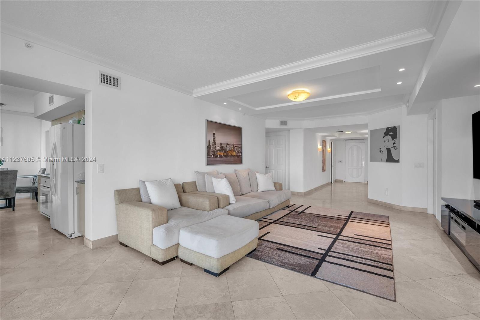 3370 NE 190th St 203, Aventura, Florida 33180, 3 Bedrooms Bedrooms, ,3 BathroomsBathrooms,Residential,For Sale,3370 NE 190th St 203,A11237605