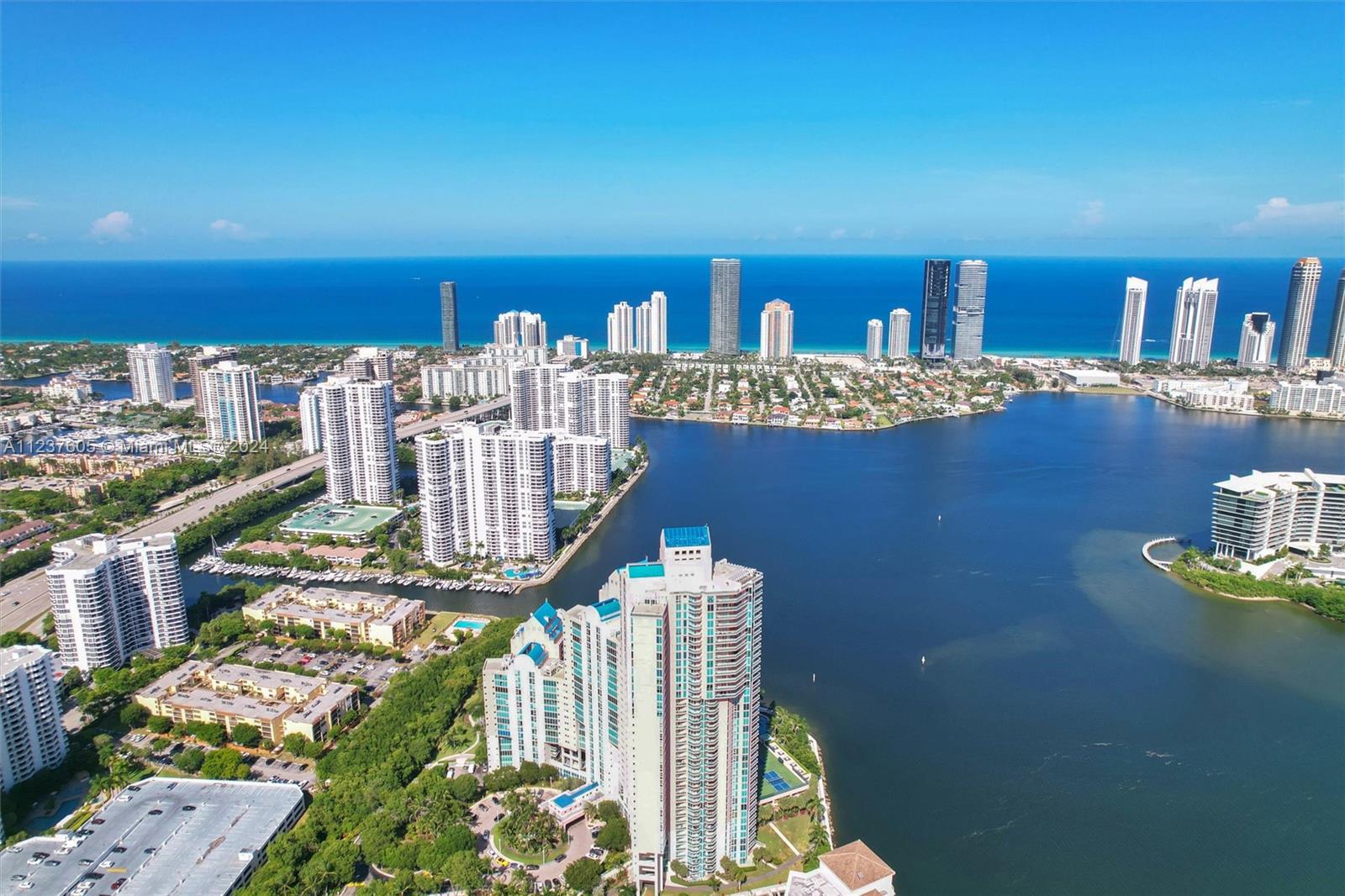 3370 NE 190th St 203, Aventura, Florida 33180, 3 Bedrooms Bedrooms, ,3 BathroomsBathrooms,Residential,For Sale,3370 NE 190th St 203,A11237605