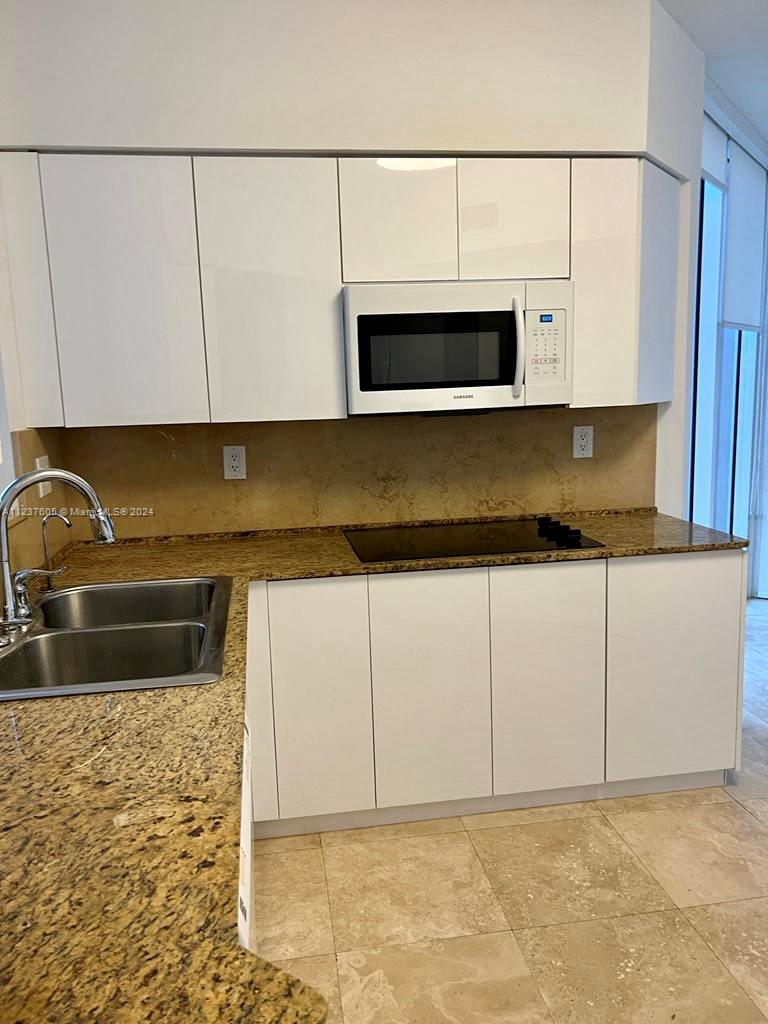 3370 NE 190th St 203, Aventura, Florida 33180, 3 Bedrooms Bedrooms, ,3 BathroomsBathrooms,Residential,For Sale,3370 NE 190th St 203,A11237605