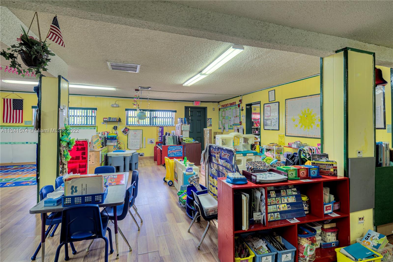 Hollywood, Florida 33024, ,Commercialsale,For Sale,A11241574
