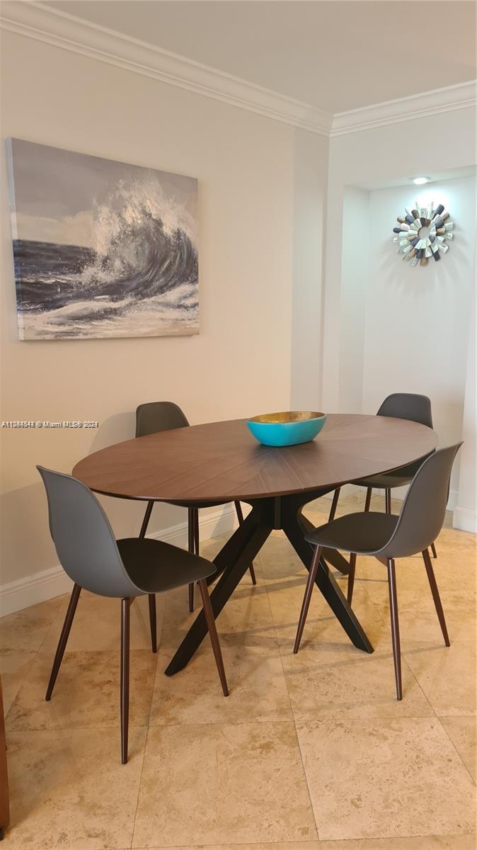 6917 Collins Ave 809, Miami Beach, Florida 33141, 2 Bedrooms Bedrooms, ,1 BathroomBathrooms,Residentiallease,For Rent,6917 Collins Ave 809,A11244344