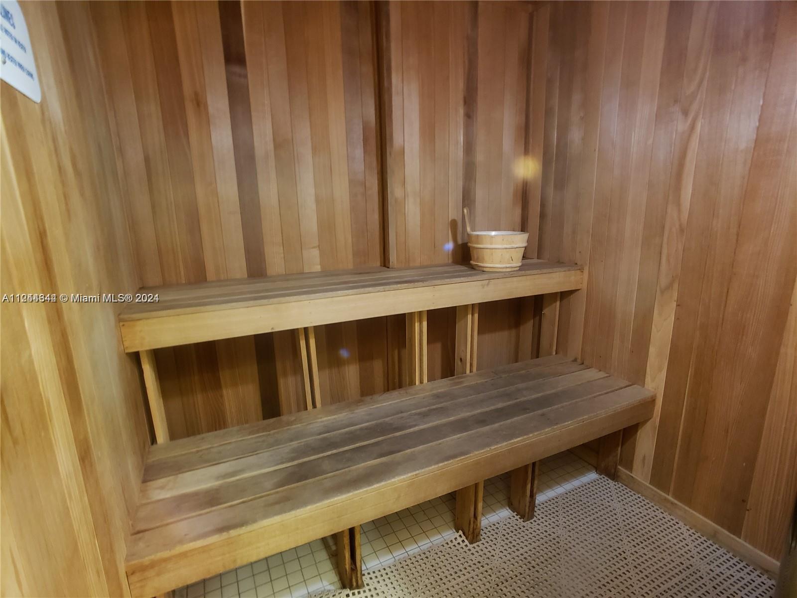 6917 Collins Ave 809, Miami Beach, Florida 33141, 2 Bedrooms Bedrooms, ,1 BathroomBathrooms,Residentiallease,For Rent,6917 Collins Ave 809,A11244344