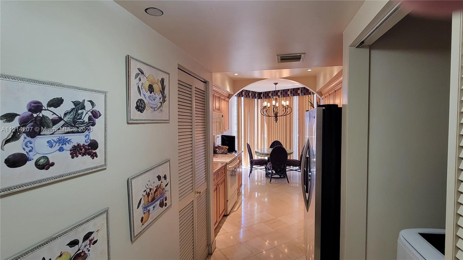 Aventura, FL, 33180 United States, 2 Bedrooms Bedrooms, ,2 BathroomsBathrooms,Residential,For Sale,A11214207