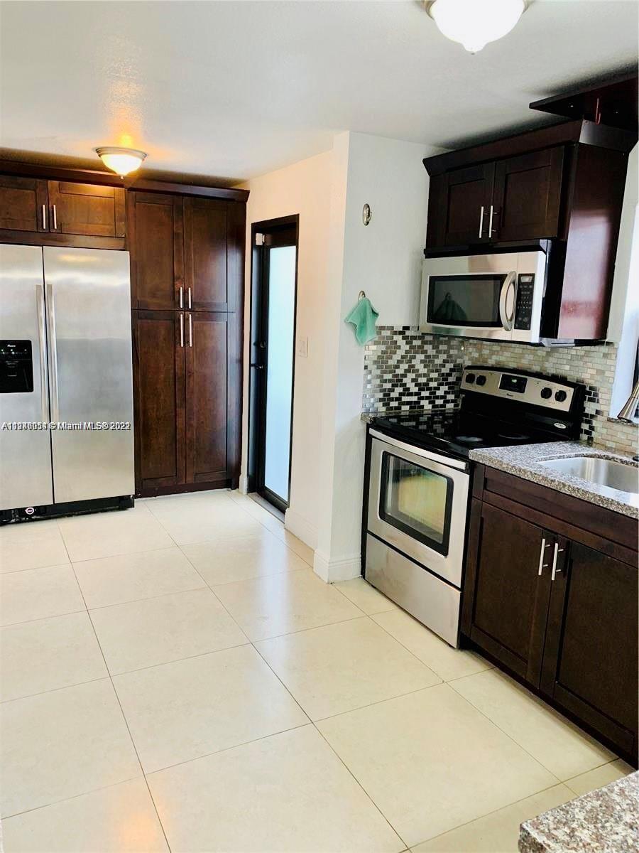 1418 NW 35th St, Miami, FL 33142, 4 Bedrooms Bedrooms, ,4 BathroomsBathrooms,Residential,For Sale,35th St,A11246011