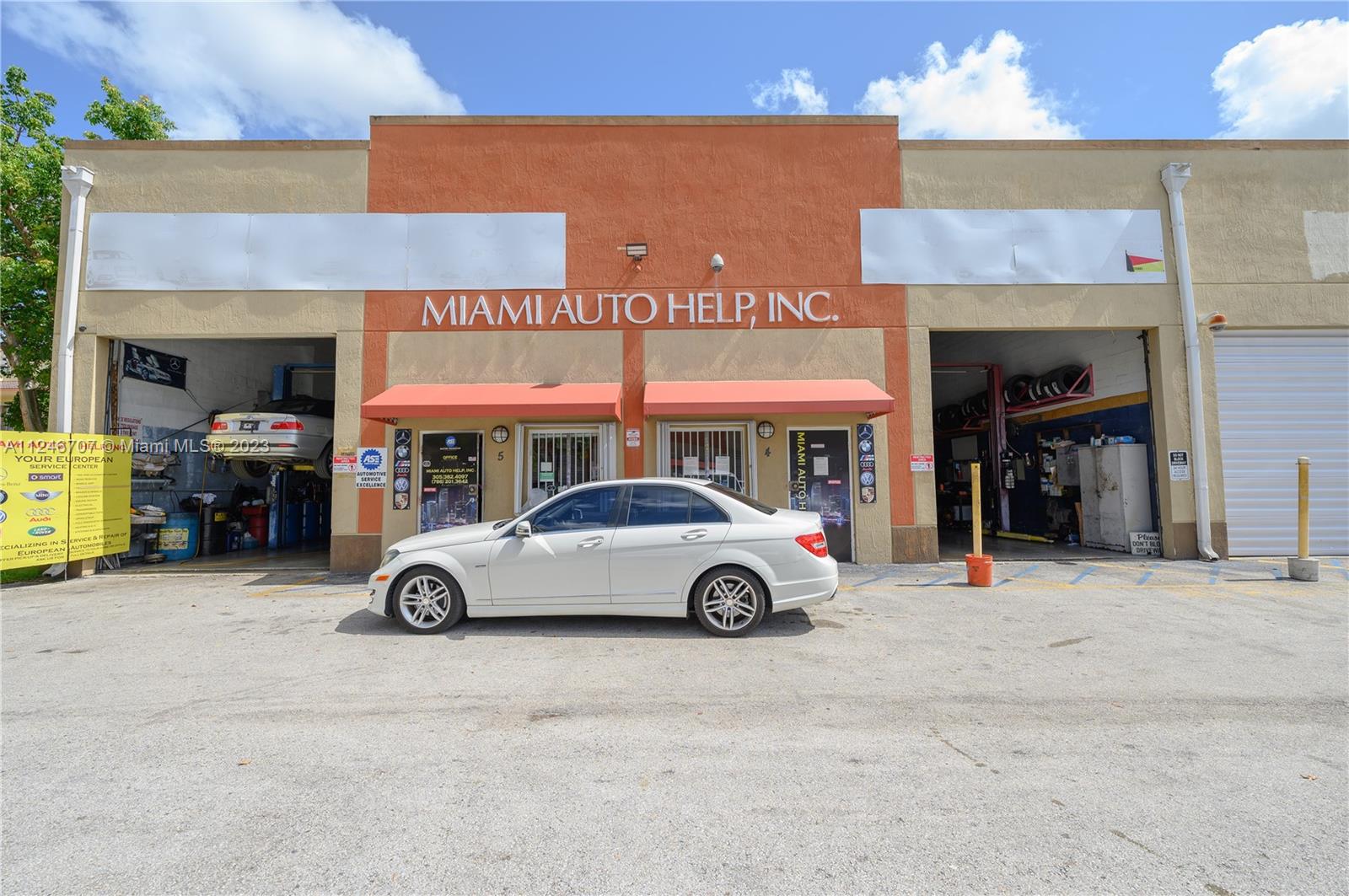 11951 SW 144th Ct 4 & 5, Miami, Florida 33186, ,Commercialsale,For Sale,11951 SW 144th Ct 4 & 5,A11246707