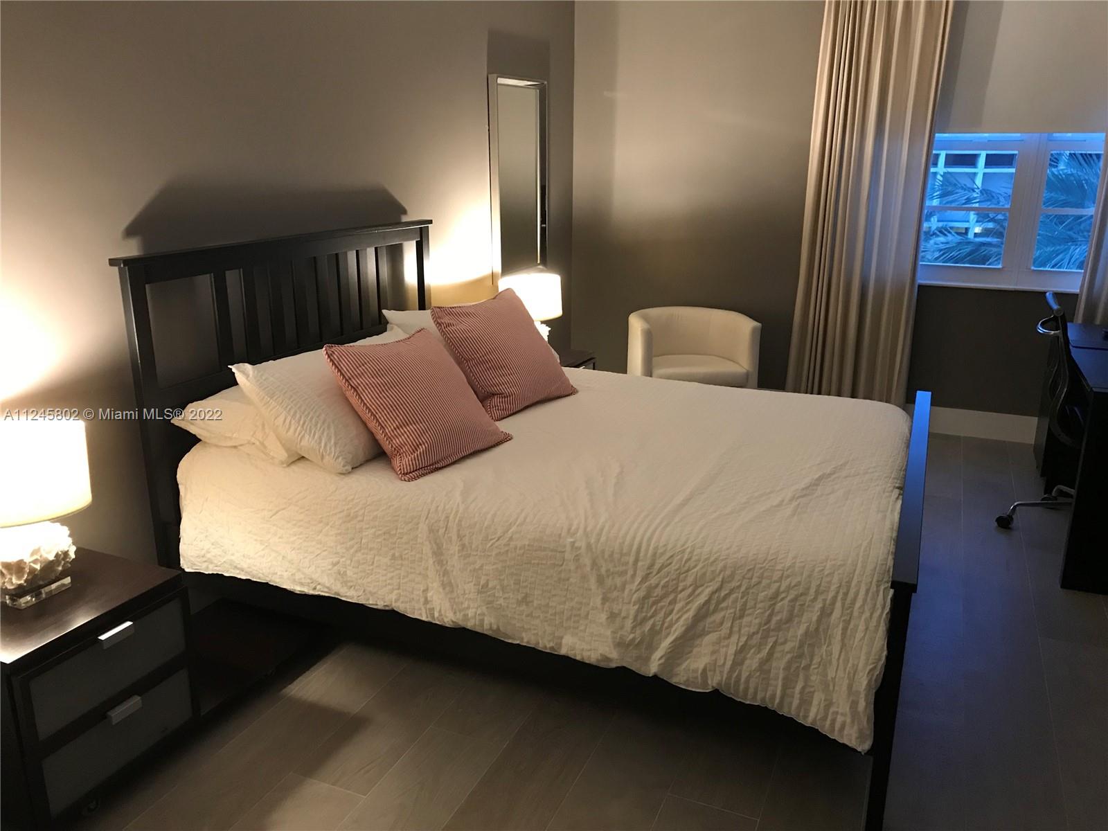 100 Lincoln Rd 314 B, Miami Beach, Florida 33139, 1 Bedroom Bedrooms, ,1 BathroomBathrooms,Residentiallease,For Rent,100 Lincoln Rd 314 B,A11245802