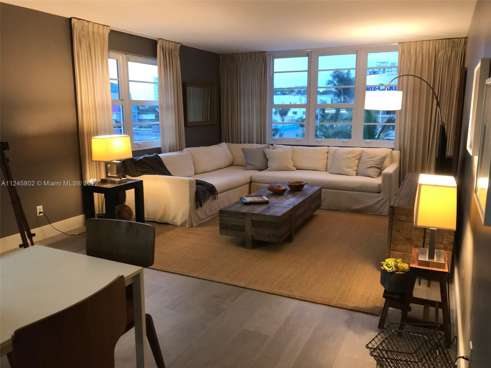 100 Lincoln Rd 314 B, Miami Beach, Florida 33139, 1 Bedroom Bedrooms, ,1 BathroomBathrooms,Residentiallease,For Rent,100 Lincoln Rd 314 B,A11245802