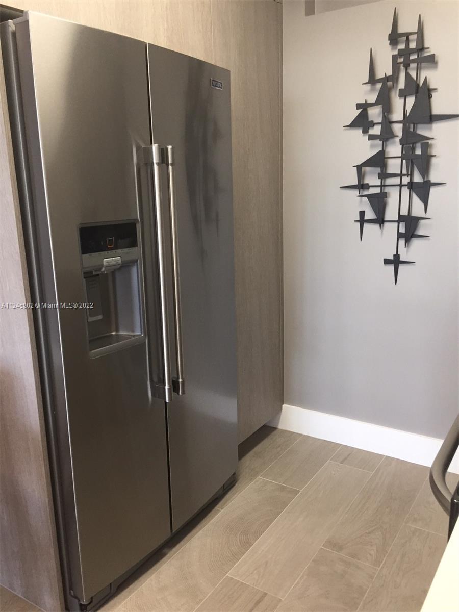 100 Lincoln Rd 314 B, Miami Beach, Florida 33139, 1 Bedroom Bedrooms, ,1 BathroomBathrooms,Residentiallease,For Rent,100 Lincoln Rd 314 B,A11245802