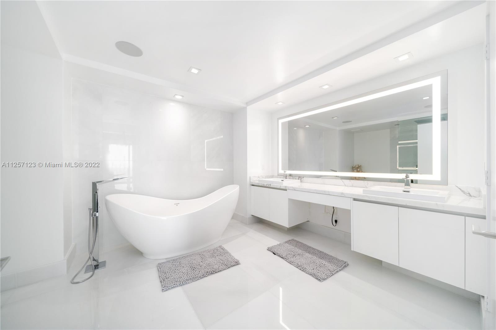 330 Sunny Isles Blvd, Sunny Isles Beach, FL, 33160 United States, 4 Bedrooms Bedrooms, ,4 BathroomsBathrooms,Residential,For Sale,Sunny Isles Blvd,A11257123