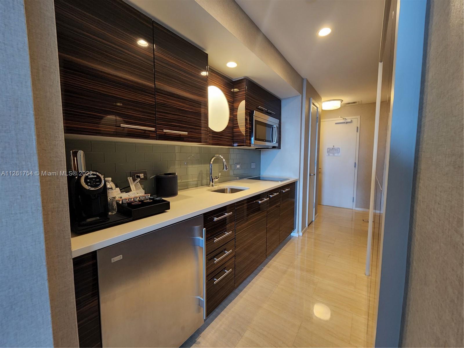 551 N Fort Lauderdale Beach Blvd H1104, Fort Lauderdale, FL 33304, ,1 BathroomBathrooms,Residential,For Sale,Fort Lauderdale Beach Blvd,A11261754