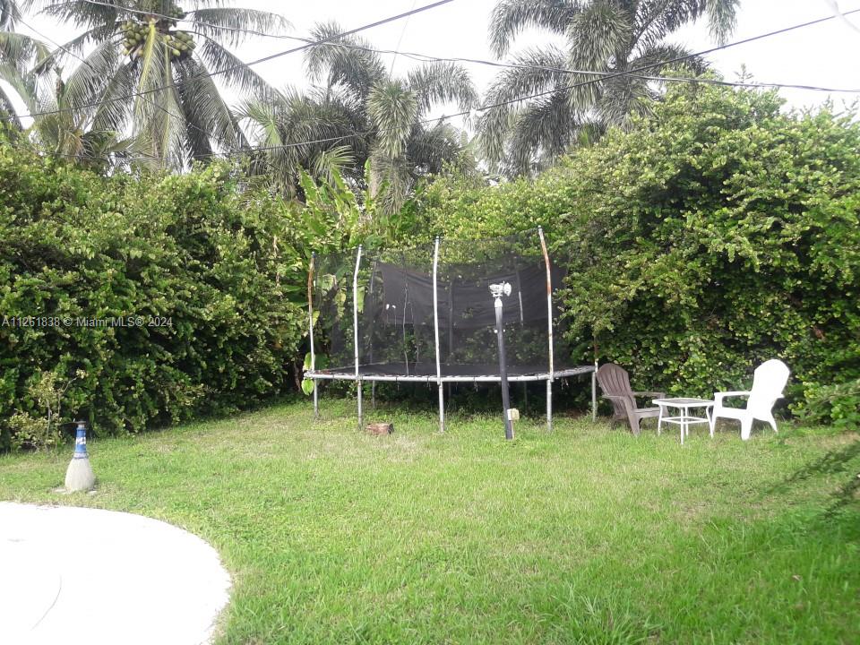 2007 Coral Shores Dr, Fort Lauderdale, FL, 33306 United States, 3 Bedrooms Bedrooms, ,1 BathroomBathrooms,Residential,For Sale,Coral Shores Dr,A11261838