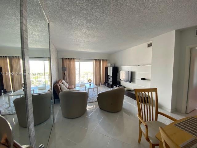 500 Bayview Dr, Sunny Isles Beach, FL, 33160 United States, 1 Bedroom Bedrooms, ,1 BathroomBathrooms,Residential,For Sale,Bayview Dr,A11266950