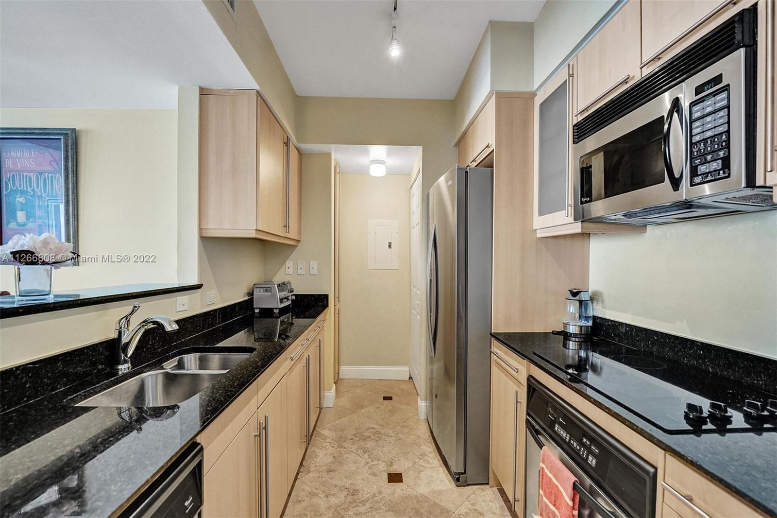 2080 S Ocean Dr 1608, Hallandale Beach, Florida 33009, 2 Bedrooms Bedrooms, ,2 BathroomsBathrooms,Residentiallease,For Rent,2080 S Ocean Dr 1608,A11266808