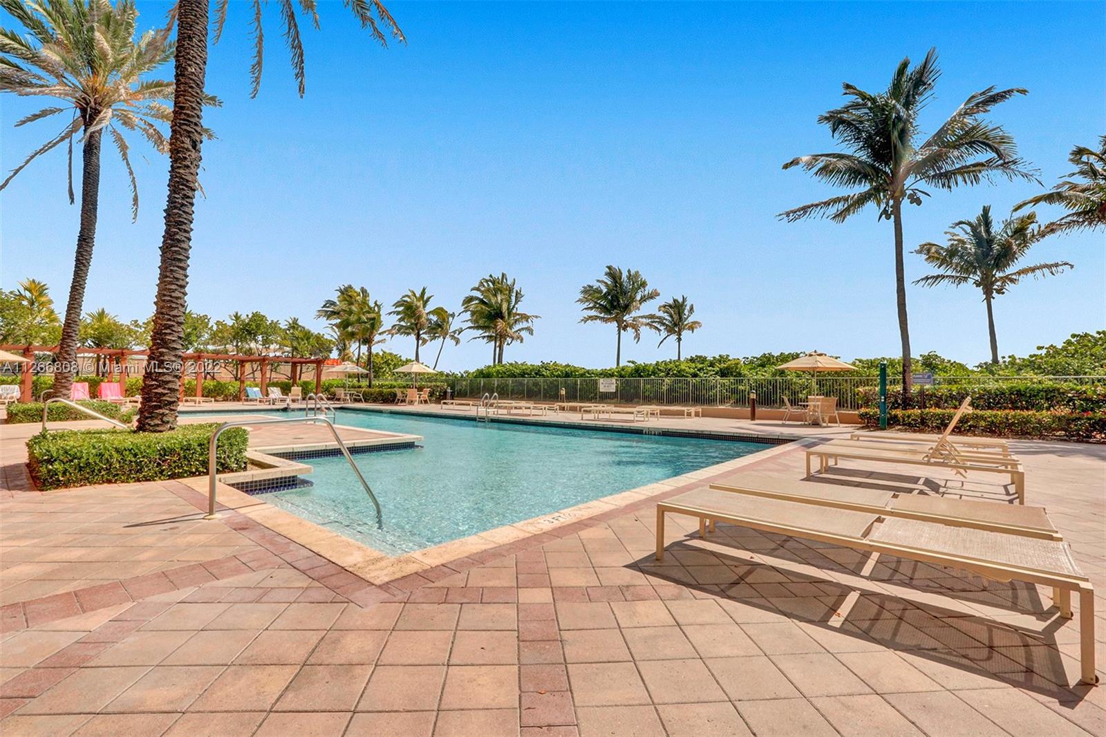 2080 S Ocean Dr 1608, Hallandale Beach, Florida 33009, 2 Bedrooms Bedrooms, ,2 BathroomsBathrooms,Residentiallease,For Rent,2080 S Ocean Dr 1608,A11266808