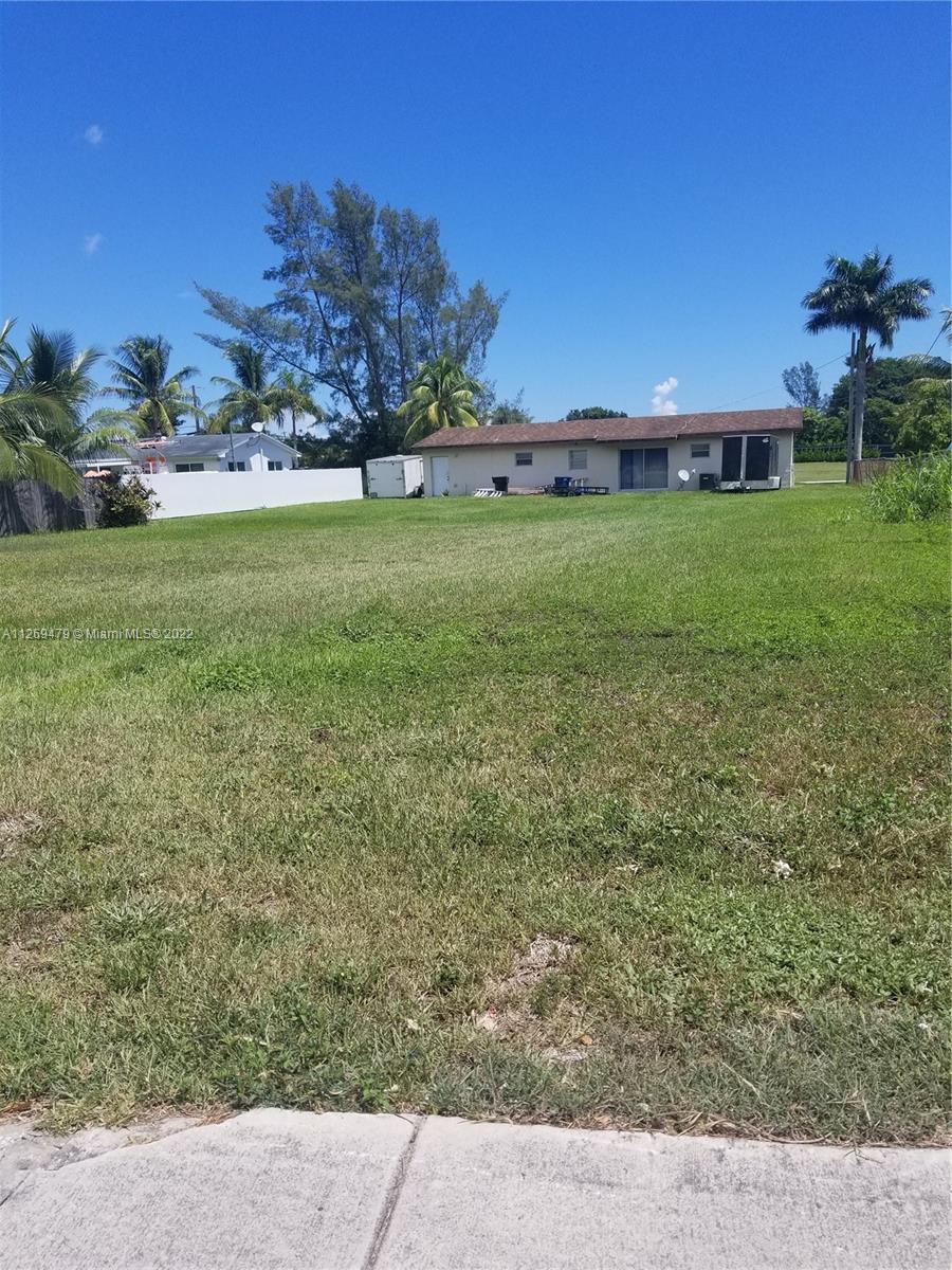Undisclosed For Sale A11269479, FL
