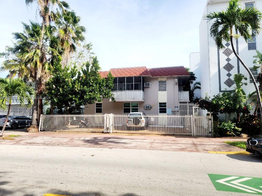 533 Meridian Ave 1, Miami Beach, Florida 33139, 1 Bedroom Bedrooms, ,1 BathroomBathrooms,Residential,For Sale,533 Meridian Ave 1,A11275480