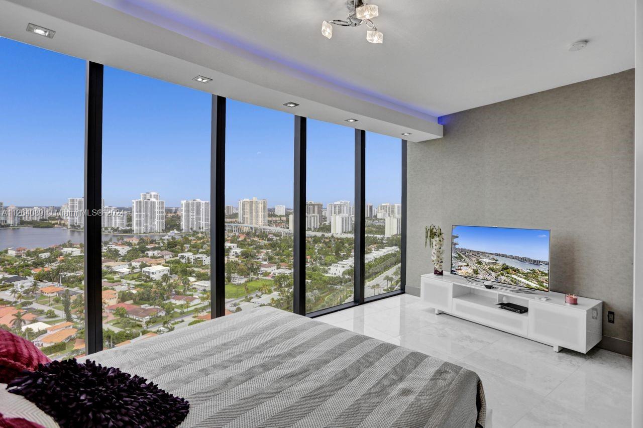 18555 COLLINS AVE 2203, Sunny Isles Beach, FL 33160, 4 Bedrooms Bedrooms, ,4 BathroomsBathrooms,Residential,For Sale,COLLINS AVE,A11264089