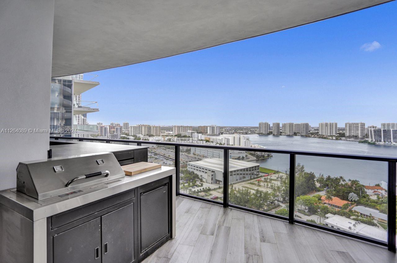 18555 COLLINS AVE 2203, Sunny Isles Beach, FL 33160, 4 Bedrooms Bedrooms, ,4 BathroomsBathrooms,Residential,For Sale,COLLINS AVE,A11264089