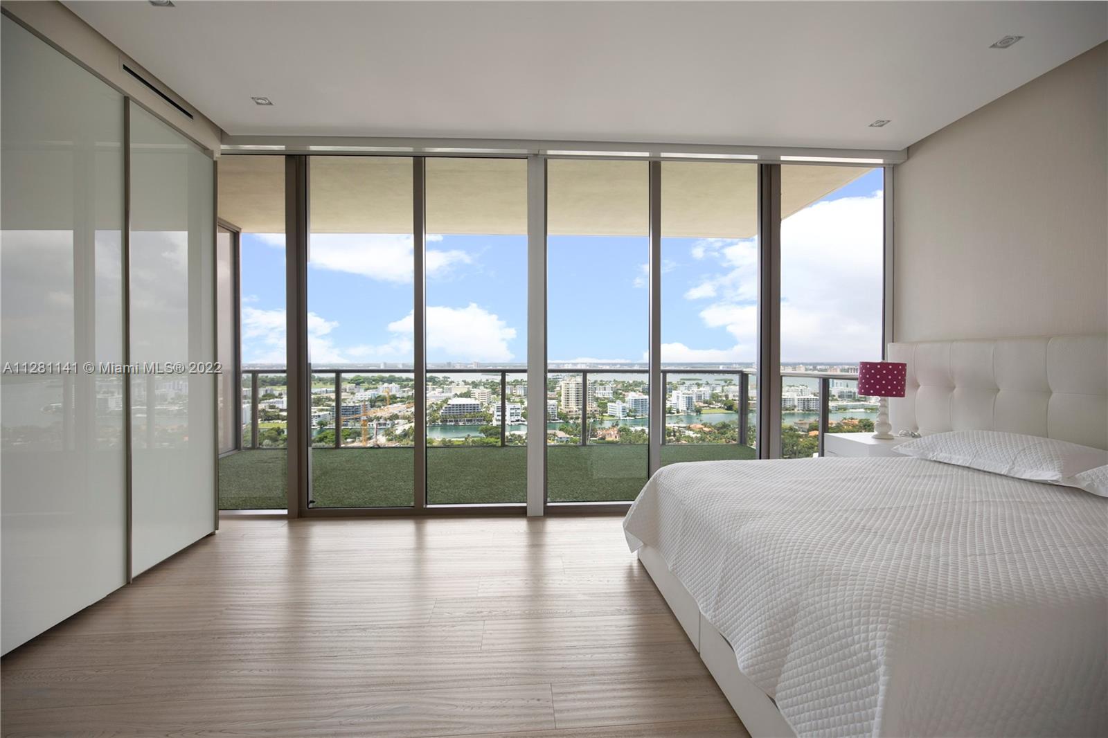9701 Collins Ave 2304S, Bal Harbour, Florida 33154, 3 Bedrooms Bedrooms, ,3 BathroomsBathrooms,Residentiallease,For Rent,9701 Collins Ave 2304S,A11281141