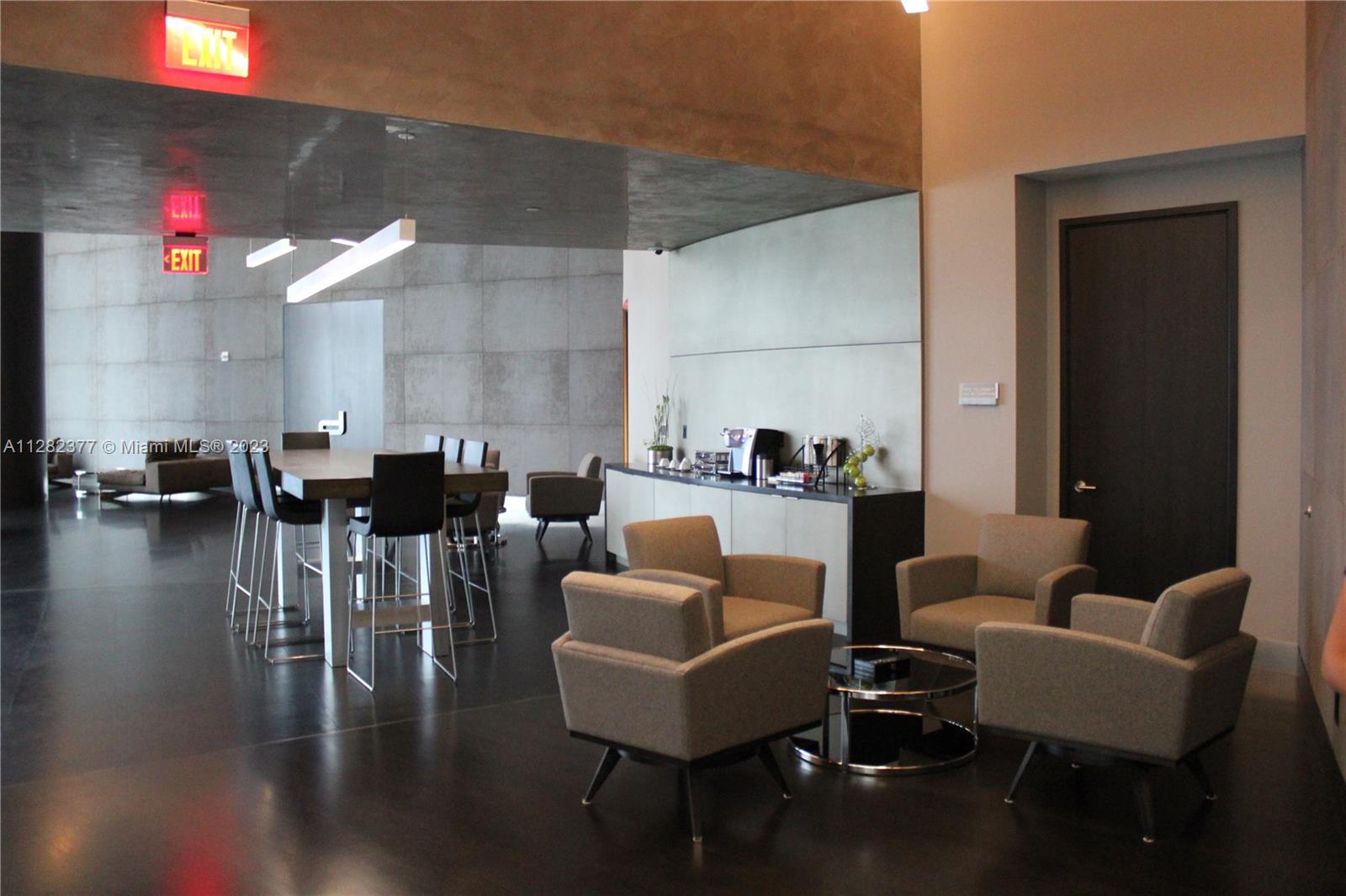 18555 COLLINS AVE, Miami Beach, FL, 33160 United States, 3 Bedrooms Bedrooms, ,3 BathroomsBathrooms,Residential,For Sale,COLLINS AVE,A11282377