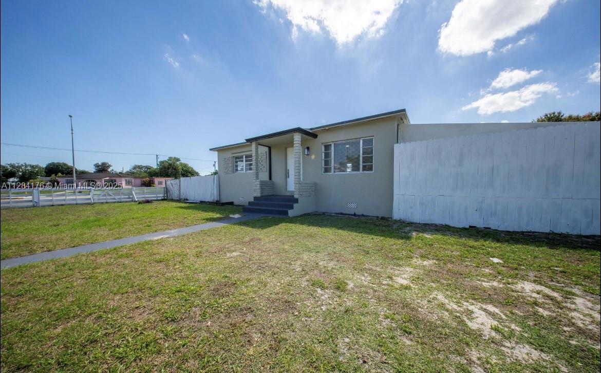 782 E 37th St, Hialeah, Florida 33013, 2 Bedrooms Bedrooms, ,1 BathroomBathrooms,Residential,For Sale,782 E 37th St,A11284176
