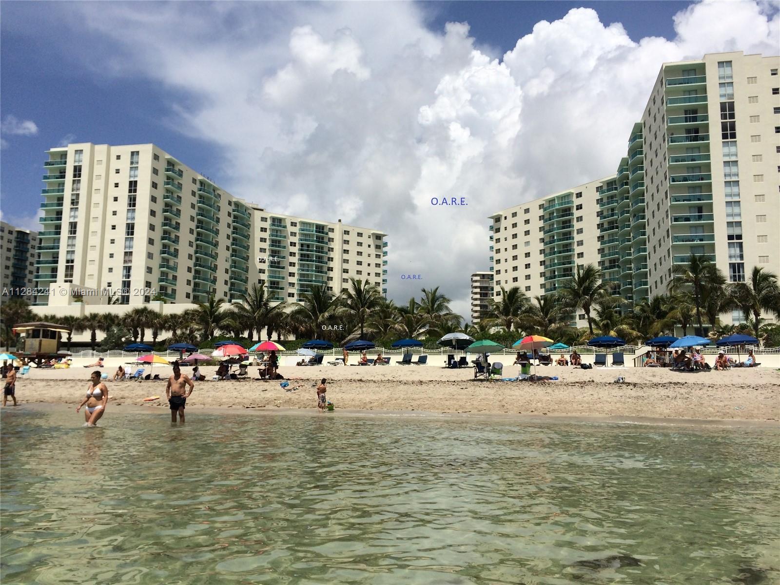 3901 S Ocean Dr 8E, Hollywood, Florida 33019, 2 Bedrooms Bedrooms, ,2 BathroomsBathrooms,Residentiallease,For Rent,3901 S Ocean Dr 8E,A11284241