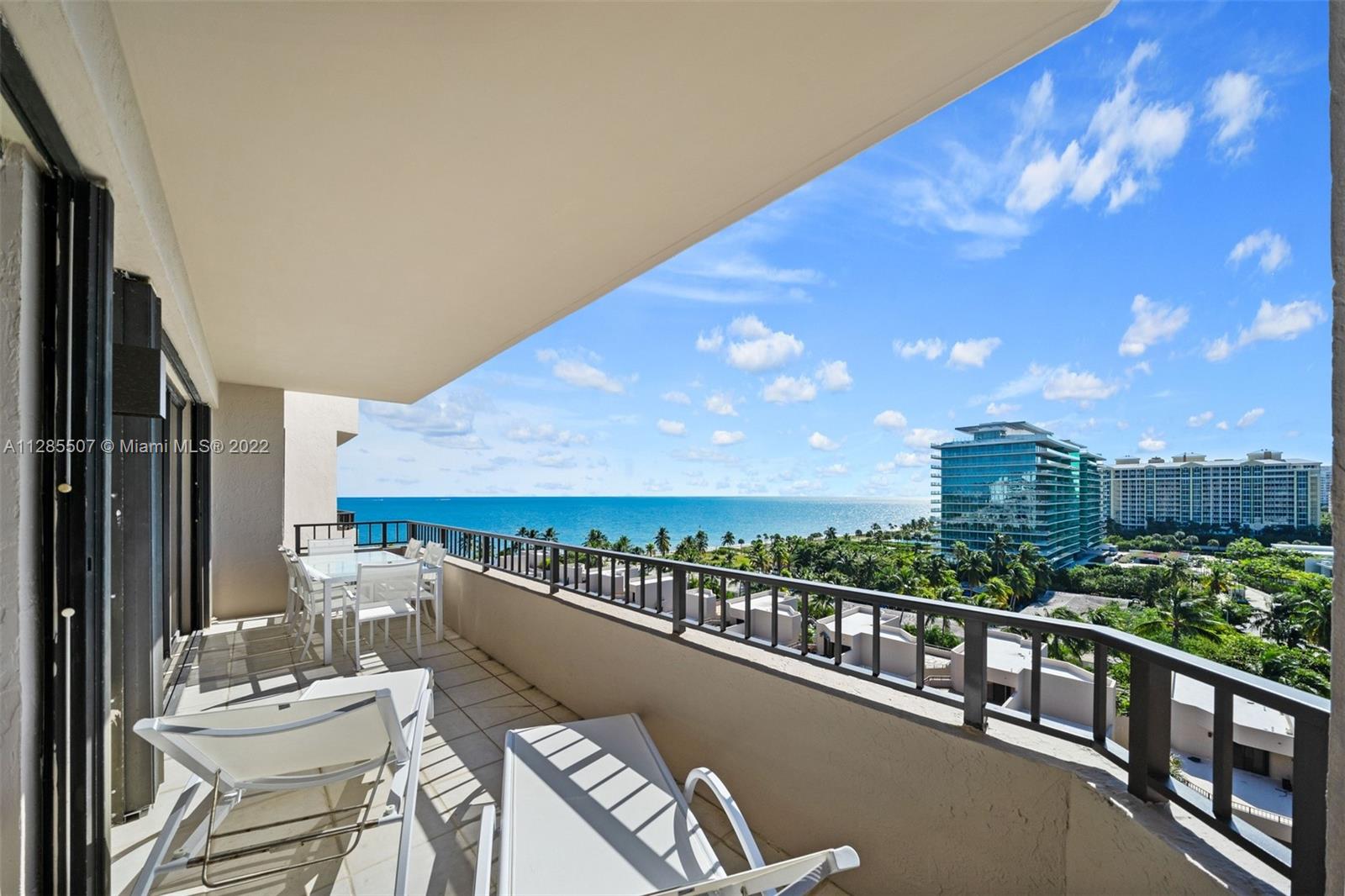 Apartamento para Alugar in Key Biscayne, FL