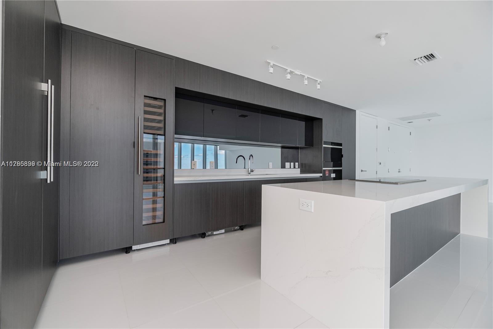 851 1ST AVE, Miami, FL, 33132 United States, 4 Bedrooms Bedrooms, ,5 BathroomsBathrooms,Residential,For Sale,1ST AVE,A11285839