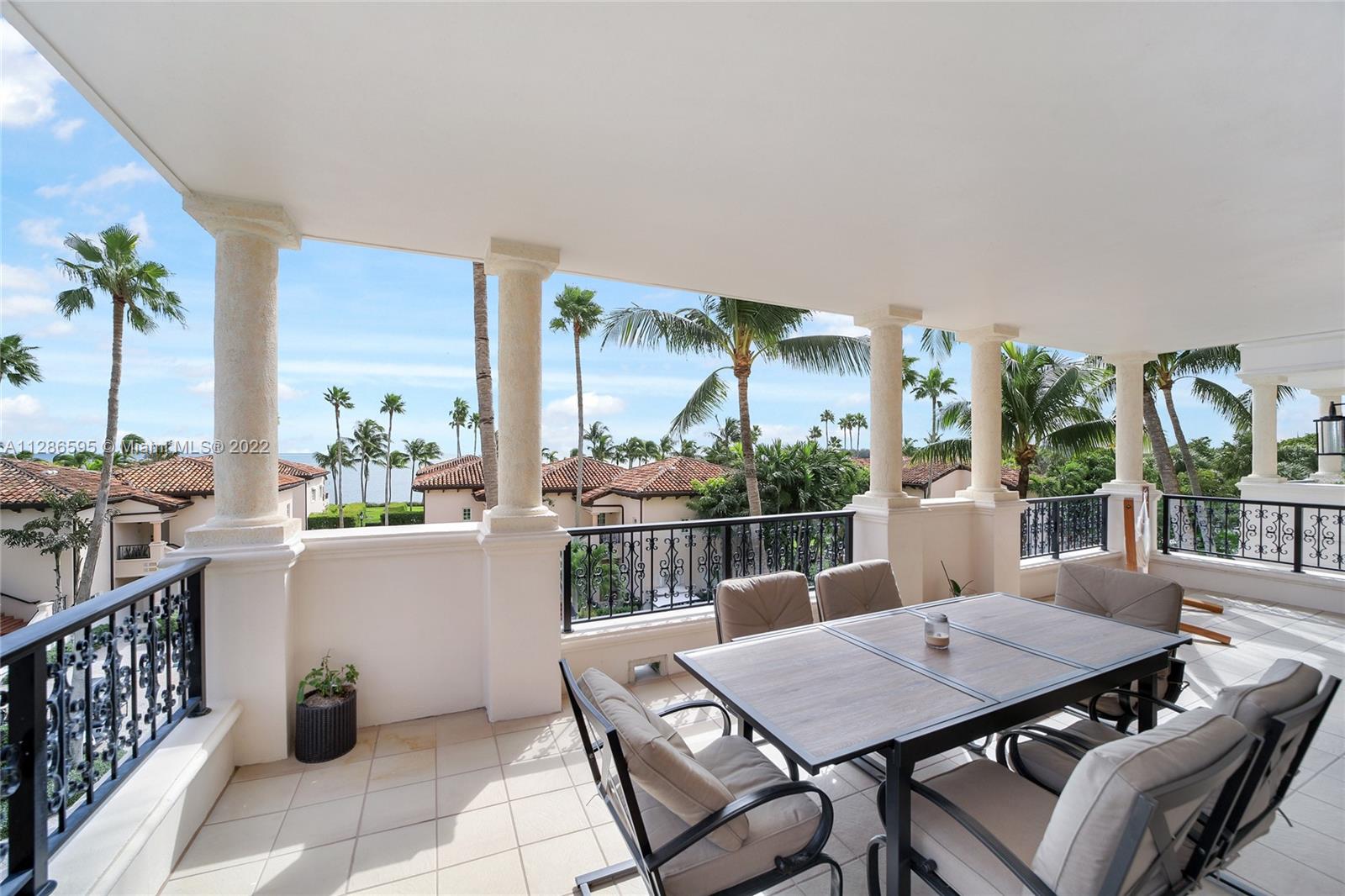 19133 Fisher Island Dr, Miami Beach, FL, 33109 United States, 2 Bedrooms Bedrooms, ,2 BathroomsBathrooms,Residential,For Sale,Fisher Island Dr,A11286595