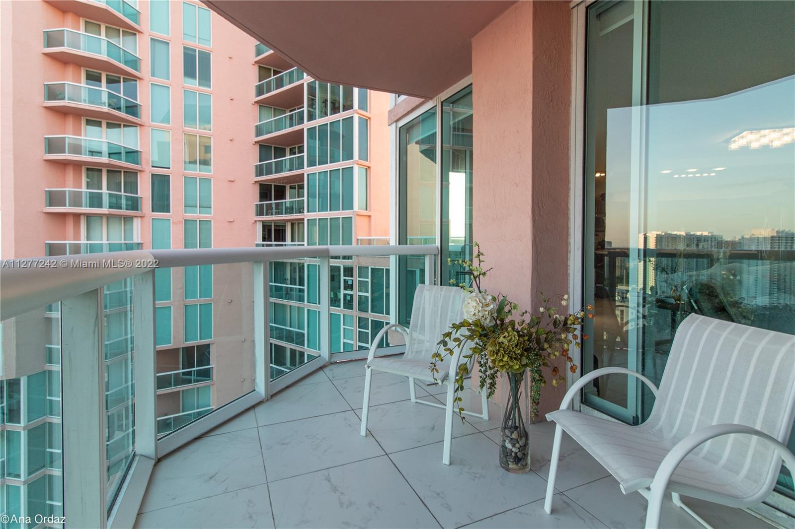 3370 190 St, Aventura, FL, 33180 United States, 2 Bedrooms Bedrooms, ,2 BathroomsBathrooms,Residential,For Sale,190 St,A11277242