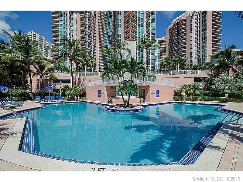 3370 190 St, Aventura, FL, 33180 United States, 2 Bedrooms Bedrooms, ,2 BathroomsBathrooms,Residential,For Sale,190 St,A11277242